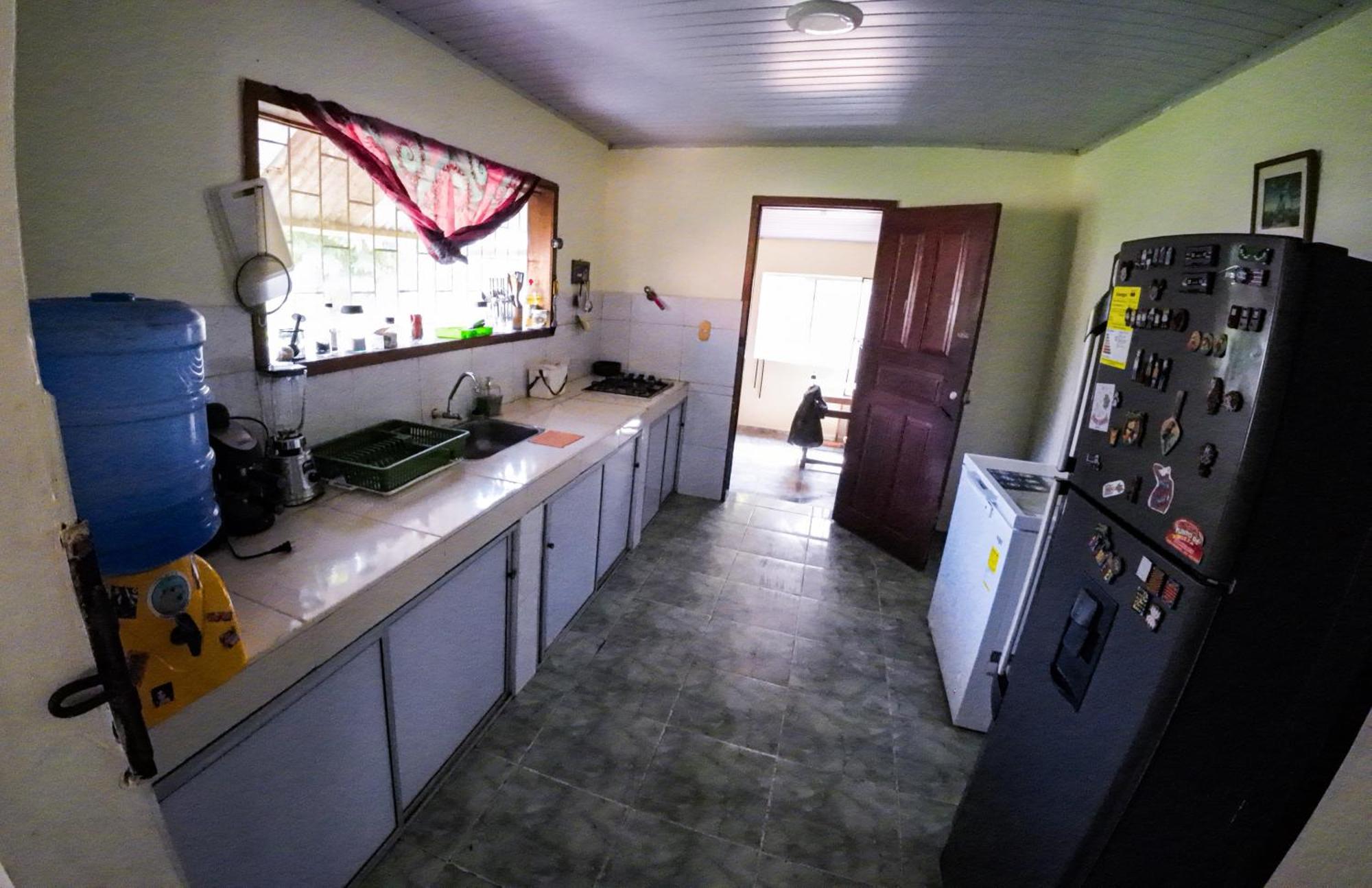 Capibara Guest House Летисия Экстерьер фото
